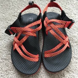 EUC Kids Chaco Sandals; Size 1